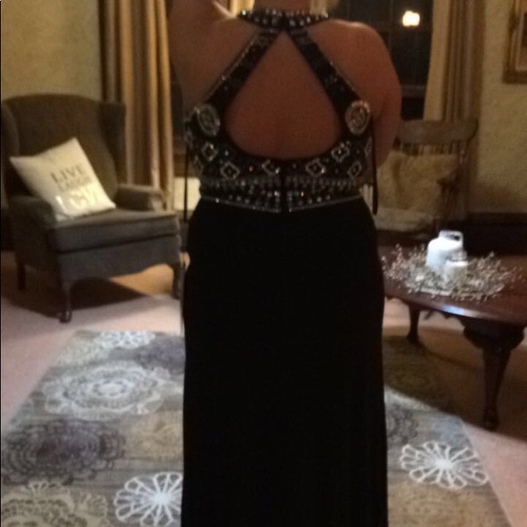 Prom Dress - Picture 4 of 5